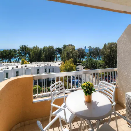 Pebble Apartament