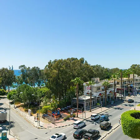 Pebble Apartment Limassol