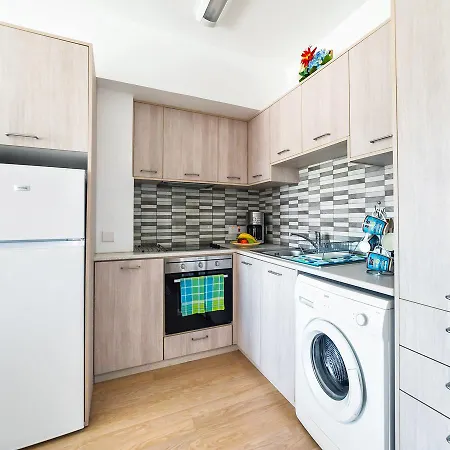 Apartment Pebble